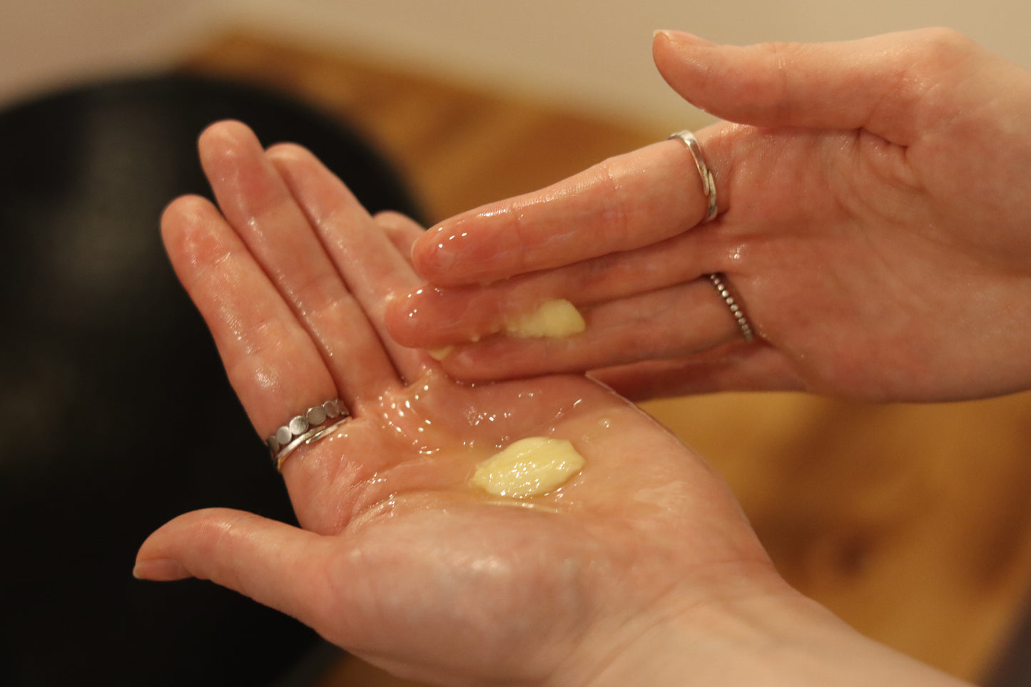Hair treatment with nourishing oils